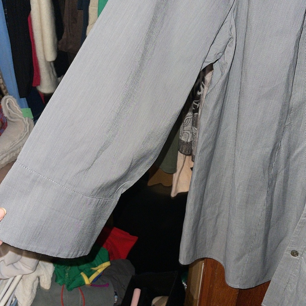 Lafayette 148 New York blouse - Picture 3 of 6